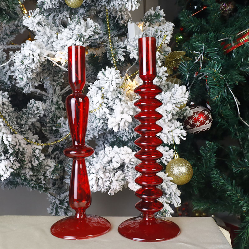 Sváteční stolní dekorace z ručně foukaného skla 18 cm