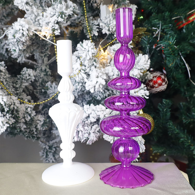 Sváteční stolní dekorace z ručně foukaného skla 18 cm